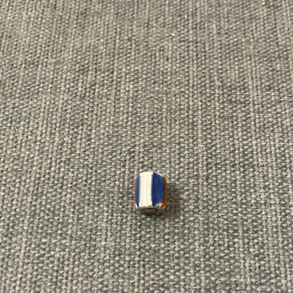 Bead